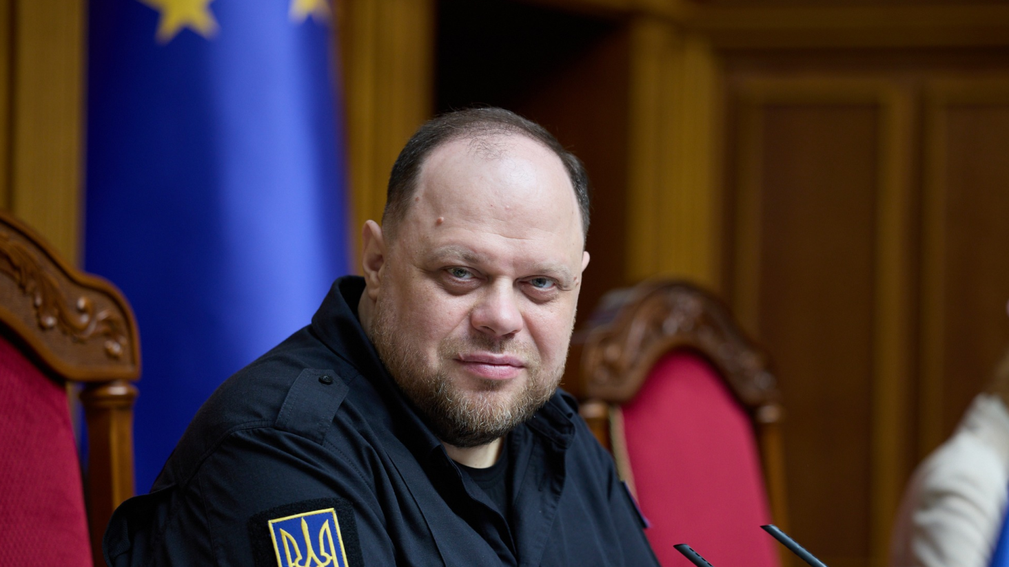 Стефанчук объяснил, почему не транслируют заседания Рады - 290x160
