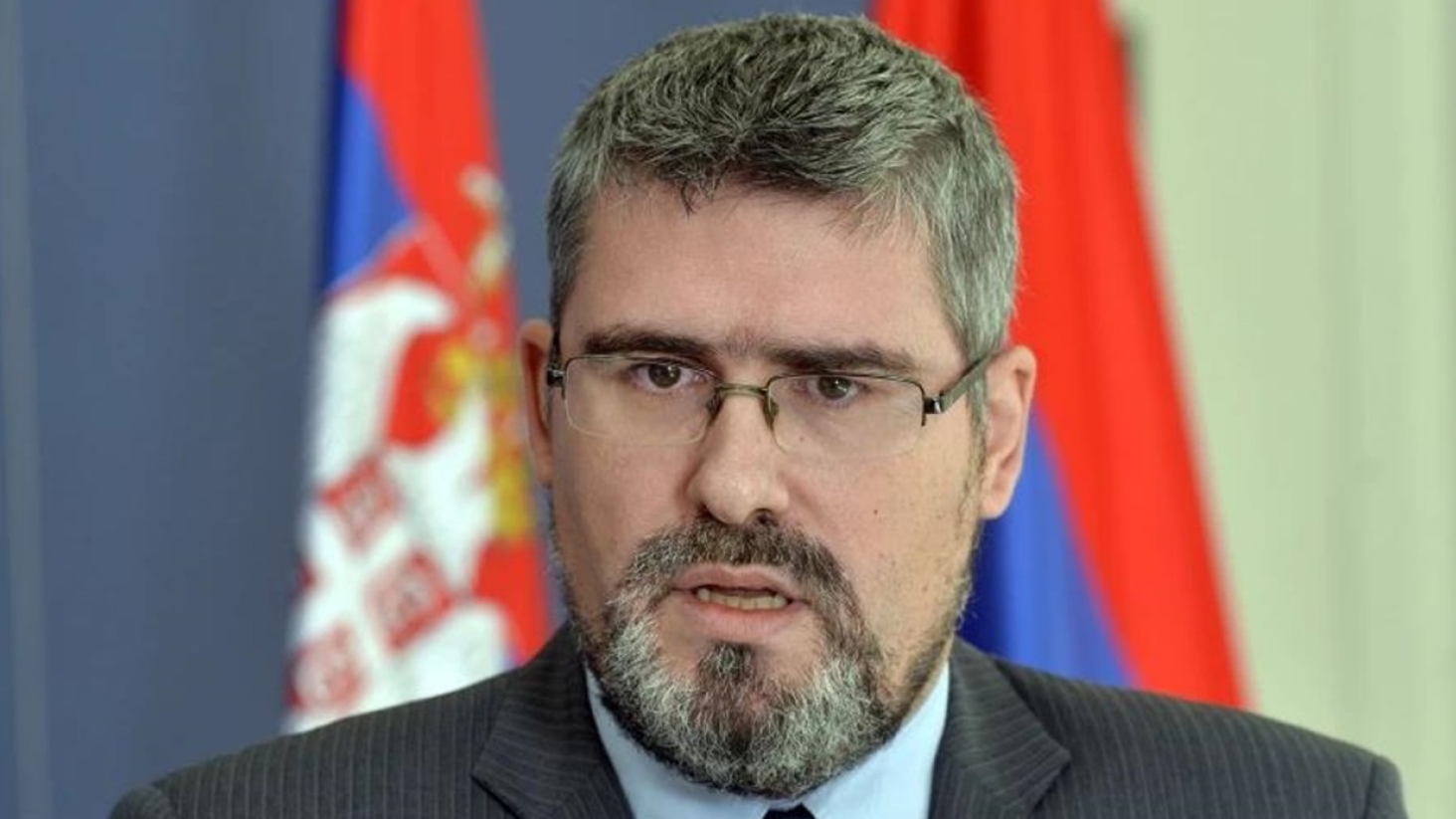 Сербія кине "братушок" з РФ заради вступу до ЄС — заява міністра - 290x160